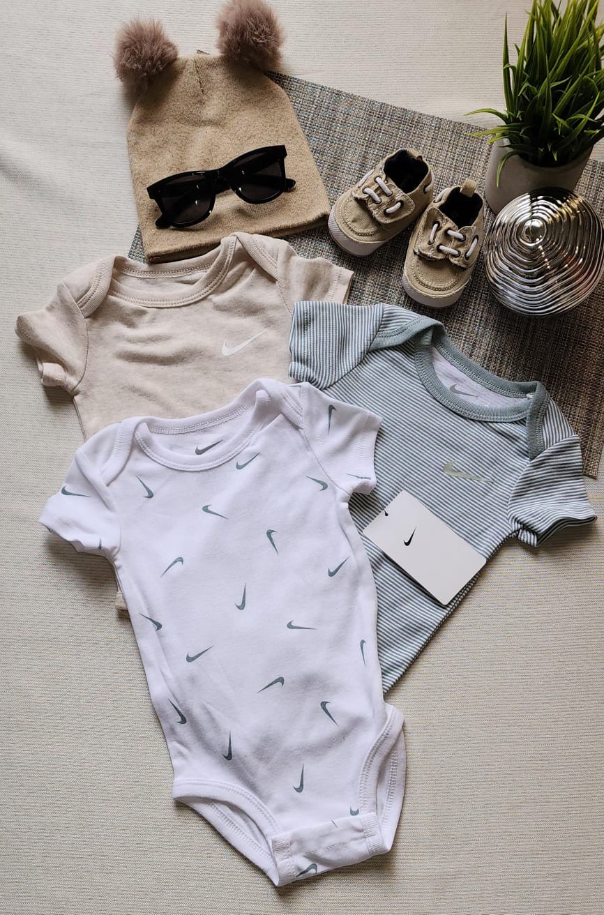 Set de 3 Mamelucos Nike
