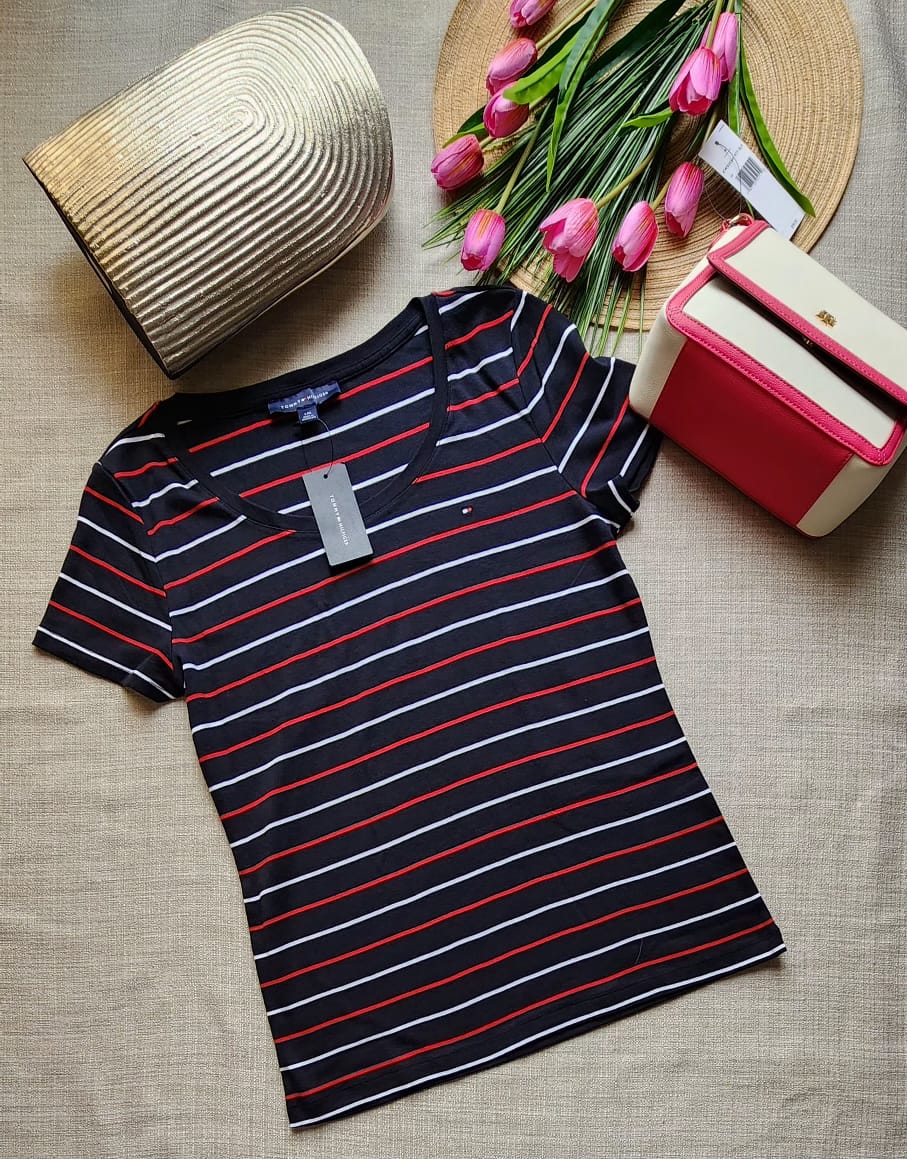 Camiseta de rayas con cuello en V Tommy Hilfiger