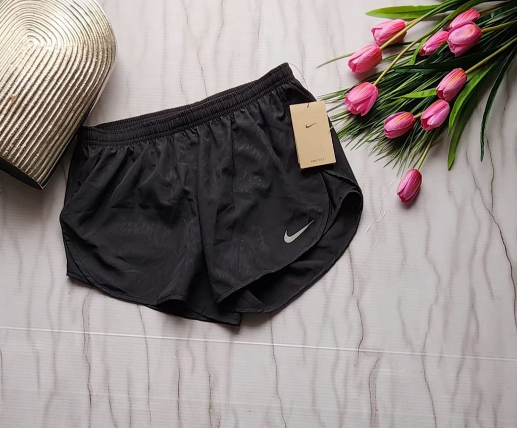 Calzoneta Nike