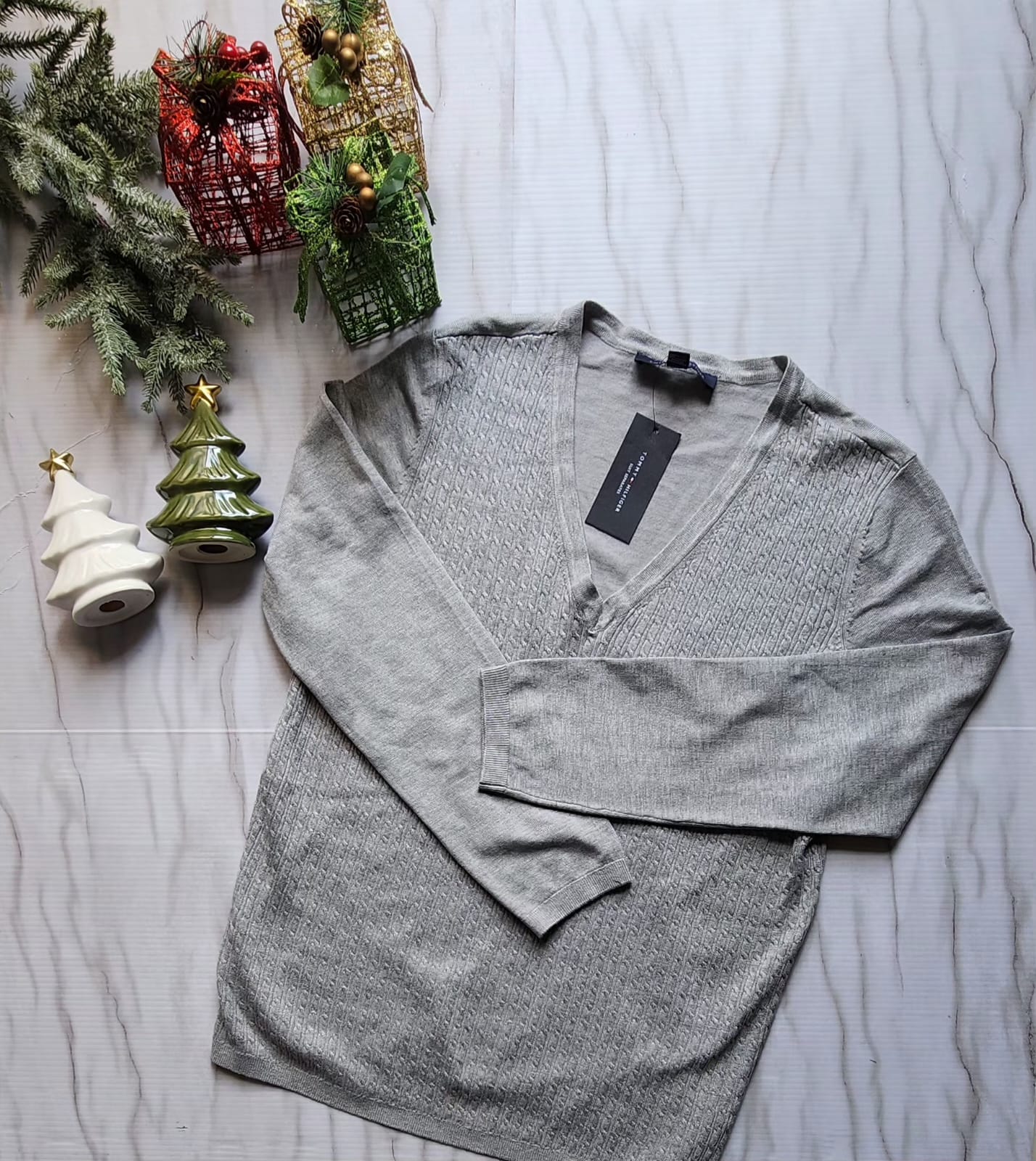 Sueter Mujer cuello V Tommy Hilfiger